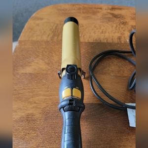 Conair professional curling iron